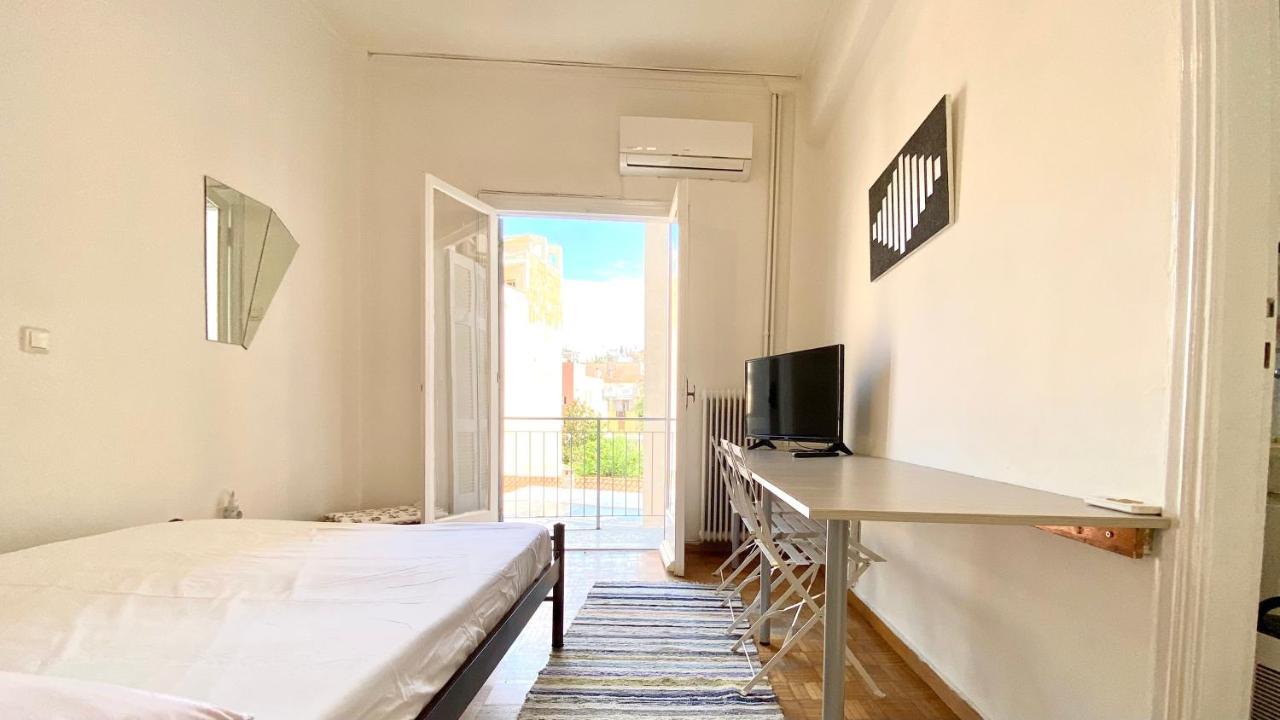 The Bohemian In Exarcheia Athens Center Apartment Exterior foto